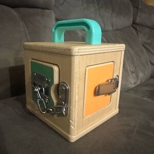 Lovevery Kids Realist Play Kit Lock & Unlock Tool The Development Learn Toy